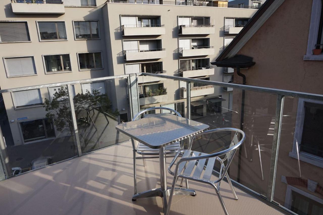 Hitrental Altstetten Apartments Zúrich Exterior foto